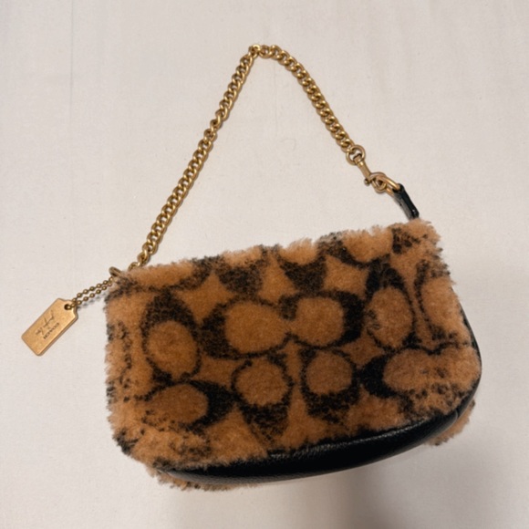 SOLD đźš« CoachxJLO Nolita 19 mini bag - Picture 4 of 5